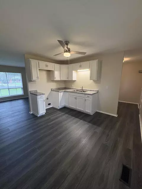 Kitchen - 3147 Sudbury St, Springfield, OH 45503 photo 1 of 2
