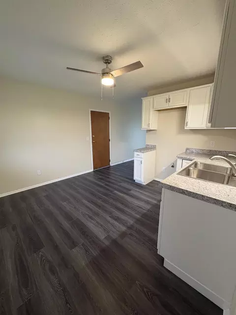 Kitchen - 3147 Sudbury St, Springfield, OH 45503 photo 2 of 2