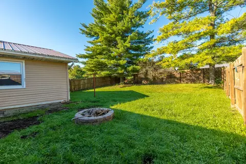 Exterior - 1238 Taft St, Sidney, OH 45365 photo 4 of 6