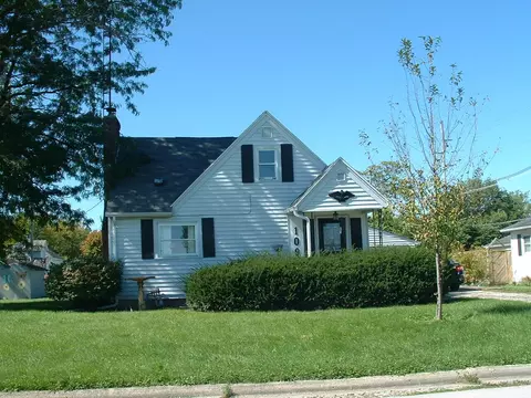 109 S Rauthland Ave, Wapakoneta, OH 45895