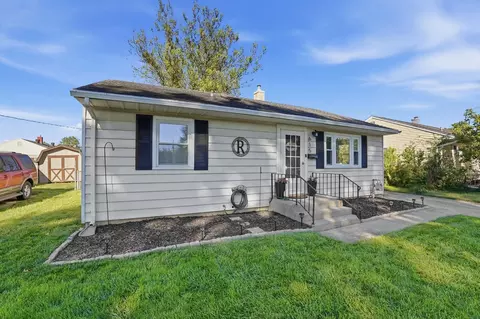 Exterior - 615 Mount Joy St, Springfield, OH 45505 photo 1 of 8