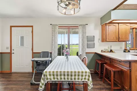 Dining - 17611 Botkins Rd, Botkins, OH 45306 photo 2 of 2
