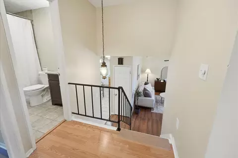 Entry Way - 3039 Lynn Haven St, Springfield, OH 45503 photo 2 of 3