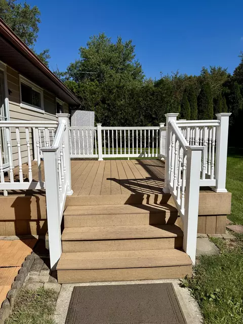 Exterior - 6162 Prairie Rd, Springfield, OH 45502 photo 6 of 9