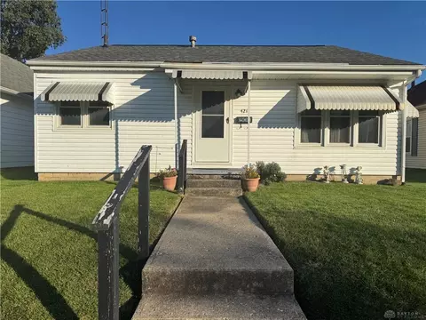 421 S Counts St, Troy, OH 45373