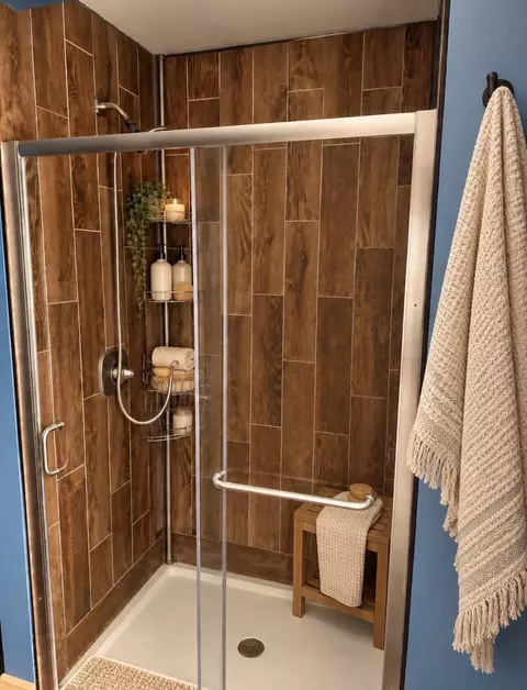 Bath - 1418 Titus Rd, Springfield, OH 45502 photo 6 of 7