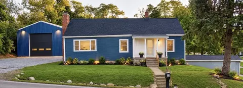 Exterior - 1418 Titus Rd, Springfield, OH 45502 photo 2 of 12