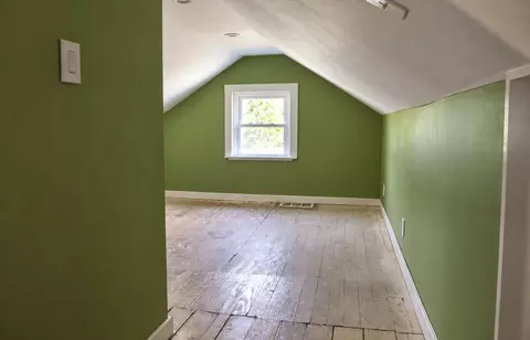 Bedroom - 1418 Titus Rd, Springfield, OH 45502 photo 3 of 4