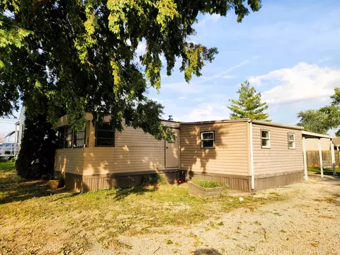218 Villa Nova Blvd, Saint Marys, OH 45885