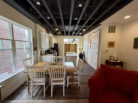 Dining - 21 Mill Run Pl, Springfield, OH 45502 photo 2 of 2