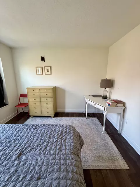 Bedroom - 21 Mill Run Pl, Springfield, OH 45502 photo 5 of 6