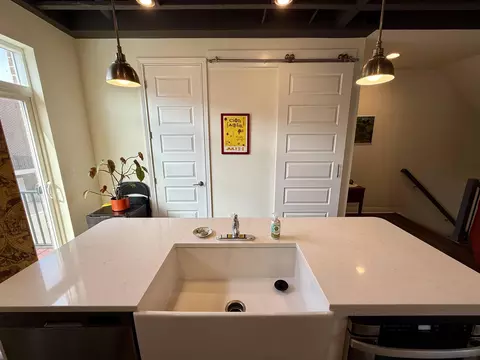 Kitchen - 21 Mill Run Pl, Springfield, OH 45502 photo 3 of 3