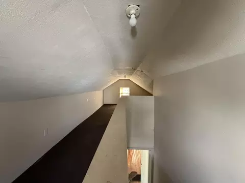 Entry Way - 907 E Rose St, Springfield, OH 45505 photo 1 of 1