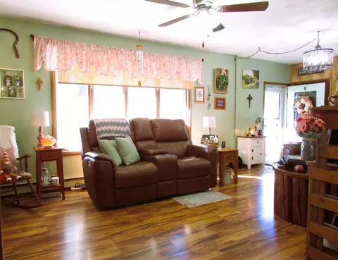 Living - 1300 Stephens Rd, Sidney, OH 45365 photo 3 of 3