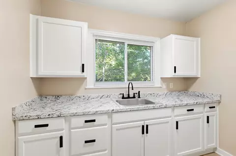 Kitchen - 1233 N Plum St, Springfield, OH 45504 photo 3 of 4