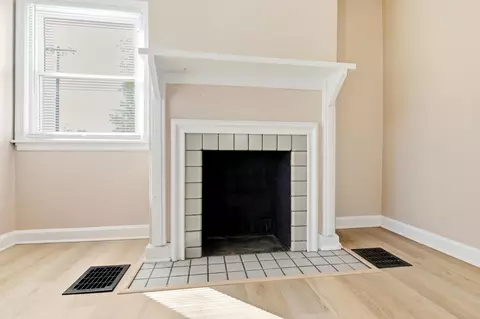 Living - 1233 N Plum St, Springfield, OH 45504 photo 2 of 4