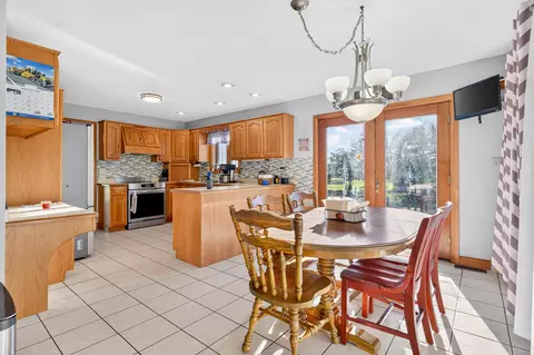 Kitchen - 2045 Lindsey Rd, Sidney, OH 45365 photo 5 of 5
