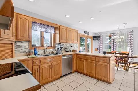 Kitchen - 2045 Lindsey Rd, Sidney, OH 45365 photo 1 of 5