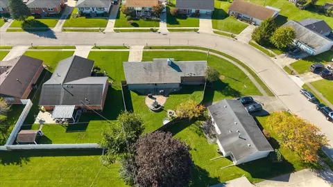View/Area - 1700 Elaina Dr, Springfield, OH 45503 photo 5 of 6