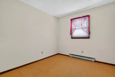 Bedroom - 210 Elic Ct, Botkins, OH 45306 photo 5 of 6