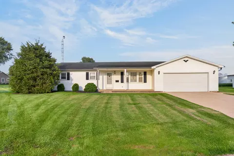 Exterior - 210 Elic Ct, Botkins, OH 45306 photo 2 of 7