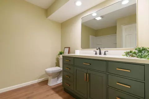 Bath - 1602 Beck Dr, Sidney, OH 45365 photo 1 of 4