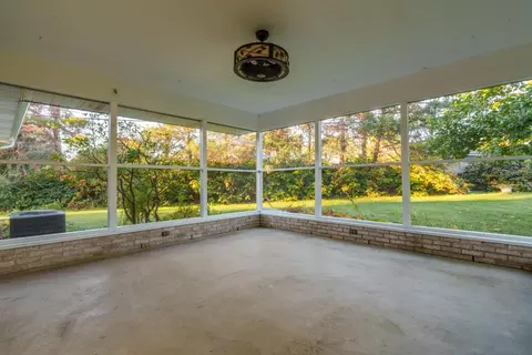 Exterior - 1602 Beck Dr, Sidney, OH 45365 photo 6 of 10