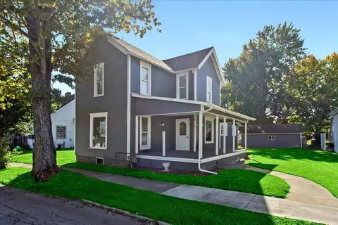 162 E Center St, West Mansfield, OH 43358