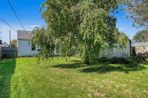 Exterior - 228 N Douglas Ave, Springfield, OH 45503 photo 11 of 12