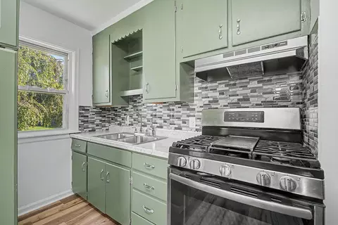 Kitchen - 228 N Douglas Ave, Springfield, OH 45503 photo 2 of 3