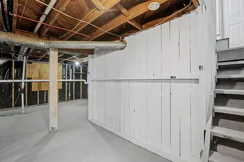 Other - 228 N Douglas Ave, Springfield, OH 45503 photo 4 of 8