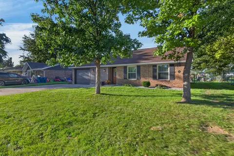 Exterior - 404 E Walnut St, Anna, OH 45302 photo 3 of 8
