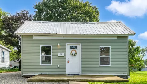 632 Oakland Ave, Bellefontaine, OH 43311