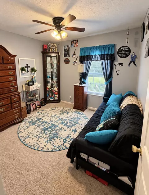 Bedroom - 5348 Penny Pike, Springfield, OH 45502 photo 1 of 6