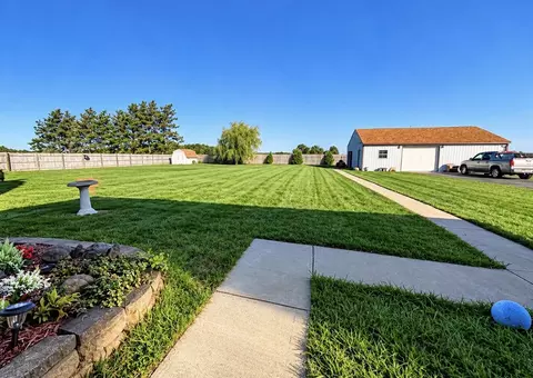 Exterior - 5348 Penny Pike, Springfield, OH 45502 photo 6 of 9