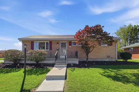 Exterior - 4413 Randall Dr, Springfield, OH 45503 photo 1 of 12