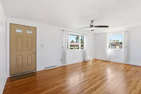 Living - 4413 Randall Dr, Springfield, OH 45503 photo 1 of 4