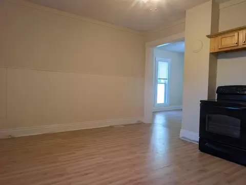 Living - 129 Hill Ave, Sidney, OH 45365 photo 2 of 2