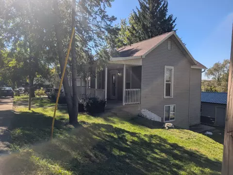 Exterior - 129 Hill Ave, Sidney, OH 45365 photo 4 of 10
