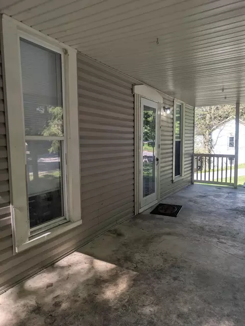 Exterior - 129 Hill Ave, Sidney, OH 45365 photo 9 of 10
