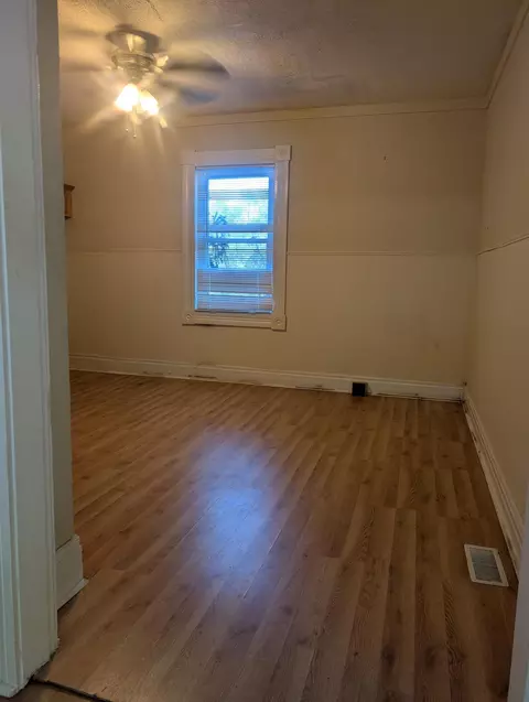 Bedroom - 129 Hill Ave, Sidney, OH 45365 photo 1 of 4
