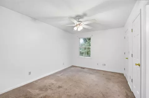 Bedroom - 1514 E Ridgeview Cir, Springfield, OH 45504 photo 1 of 1