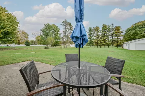 Exterior - 5560 S Pitchin Rd, Springfield, OH 45502 photo 4 of 9