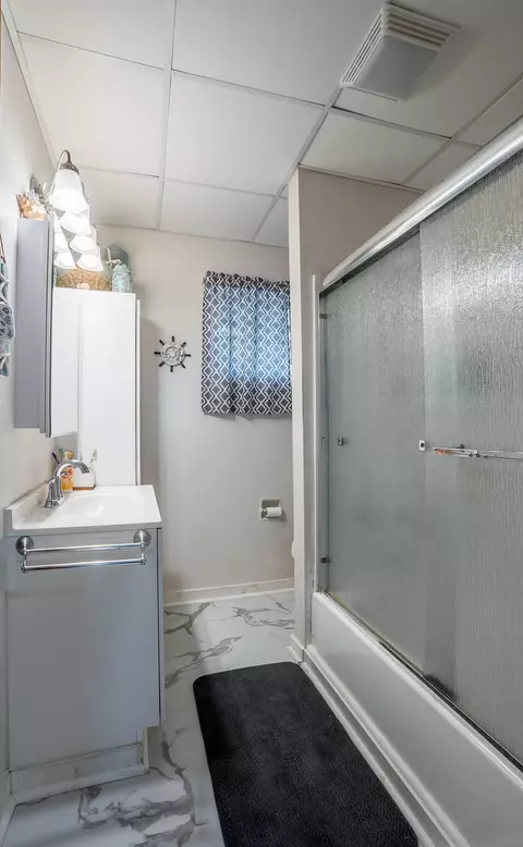 Bath - 321 Oldham Ave, Sidney, OH 45365 photo 1 of 1