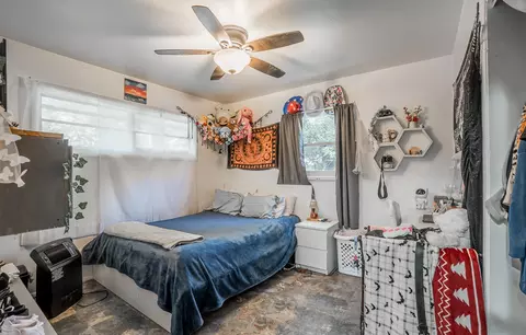 Bedroom - 321 Oldham Ave, Sidney, OH 45365 photo 5 of 6