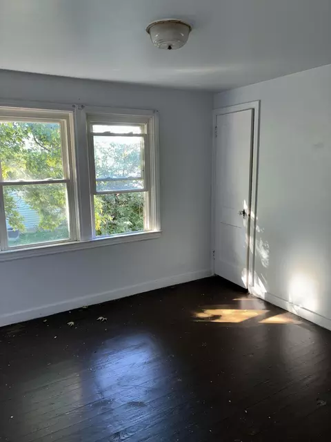 Bedroom - 836-838 Rodgers Dr, Springfield, OH 45503 photo 1 of 4