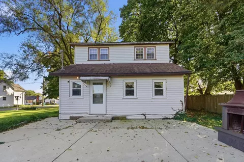 Exterior - 7570 Troy Rd, Springfield, OH 45502 photo 6 of 15