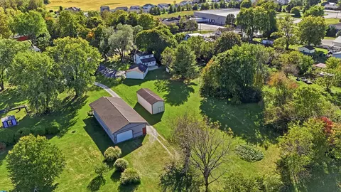 View/Area - 7570 Troy Rd, Springfield, OH 45502 photo 1 of 2
