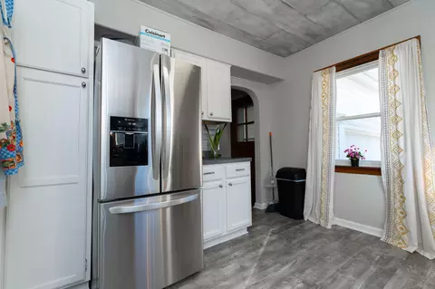 Kitchen - 2420 Shawnee Blvd, Springfield, OH 45504 photo 1 of 4