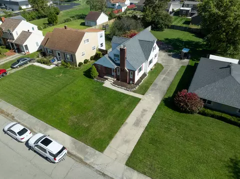 View/Area - 2420 Shawnee Blvd, Springfield, OH 45504 photo 2 of 9